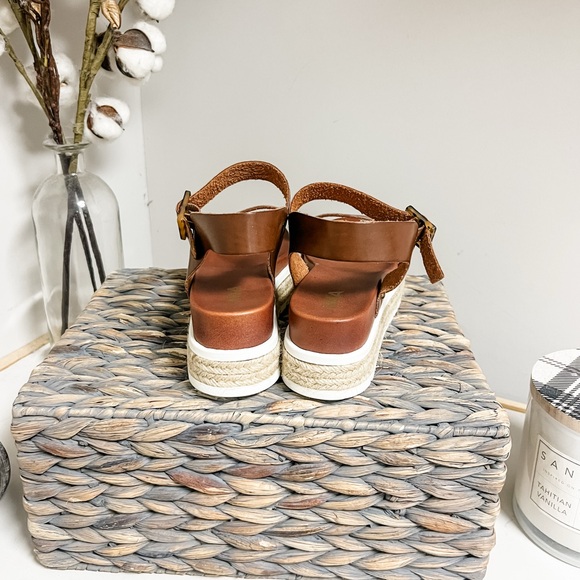 Mia Kiera Brown Vegan Leather Strappy Espadrille Platform Sandal Size 8.5 - Picture 6 of 10